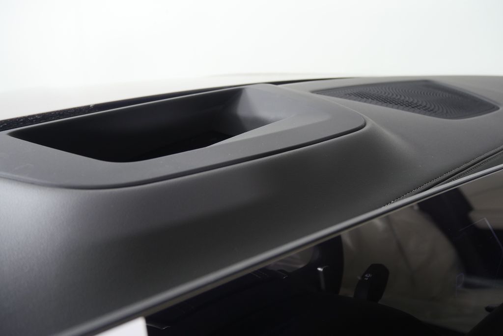 Thumbnail: 2026 BMW X7 - 20