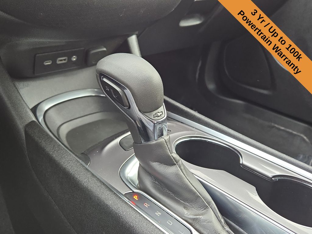 Used 2021 Chevrolet Malibu For Sale in Fort Wayne, IN