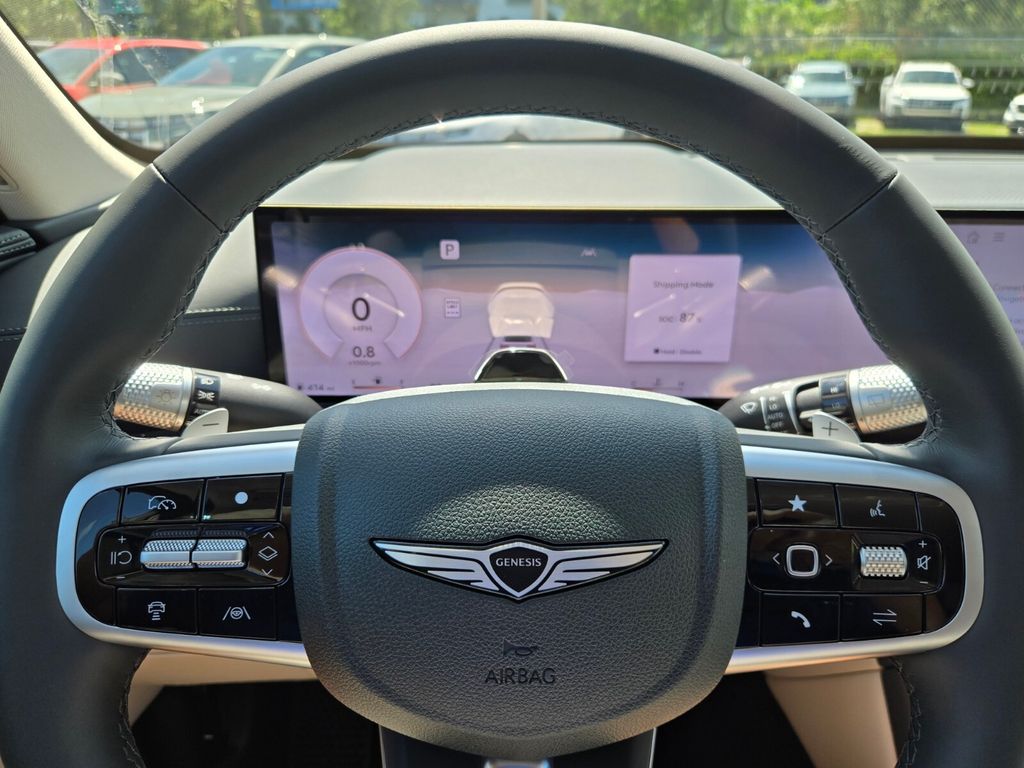 2027 Genesis GV80