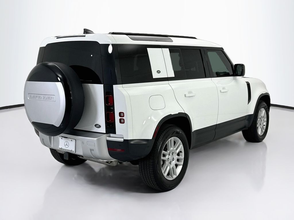 Thumbnail: 2023 Land Rover Defender - 5