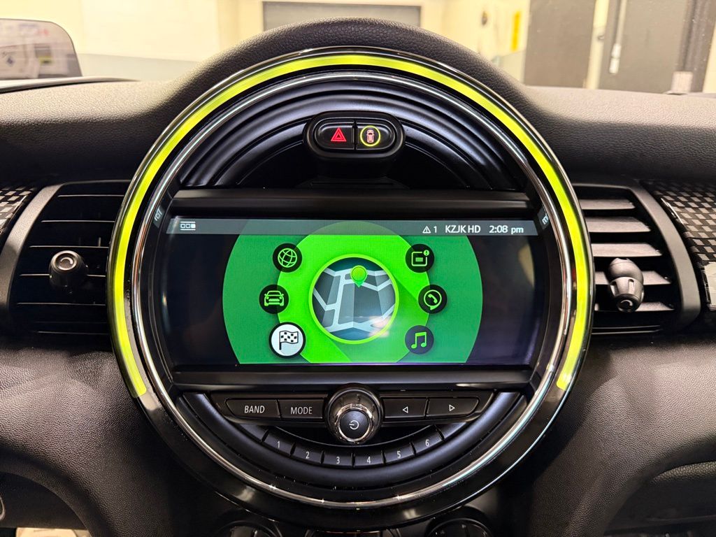 Thumbnail: 2019 MINI Cooper - 13