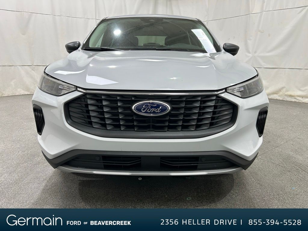 2025 Ford Escape Active photo 2