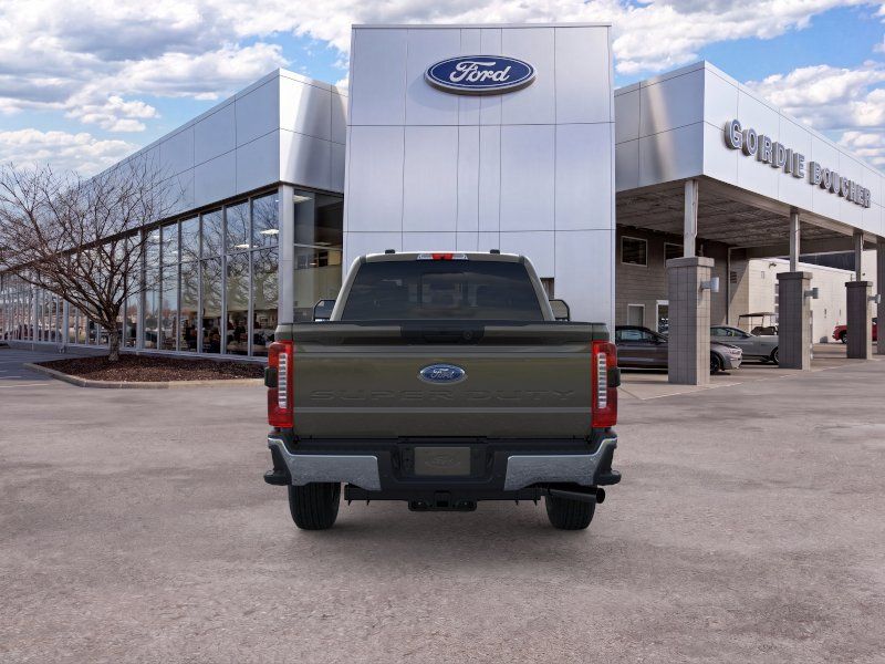 New 2026 Gray Ford XLT image 5