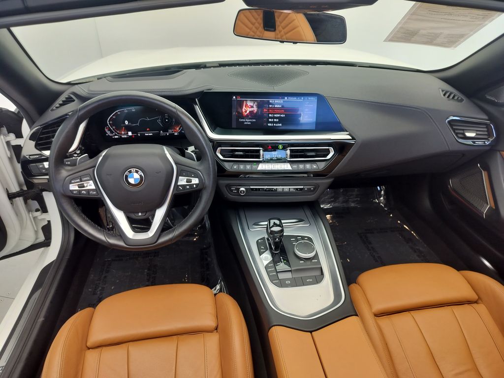 Thumbnail: 2019 BMW Z4 - 9
