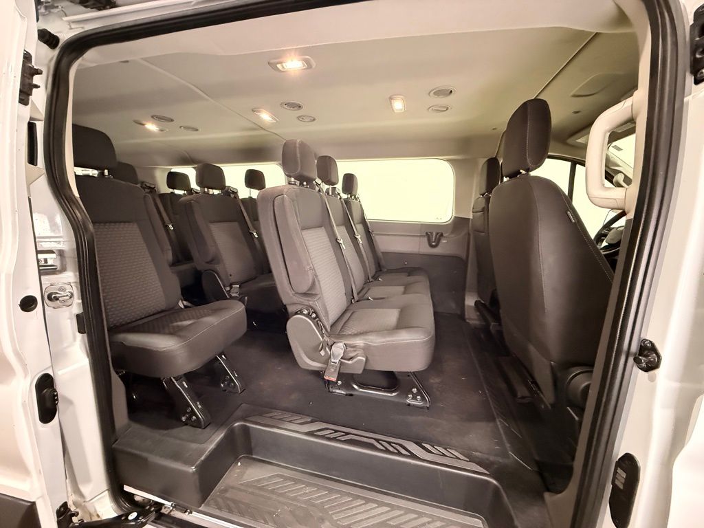 2022 Ford Transit-350 XLT