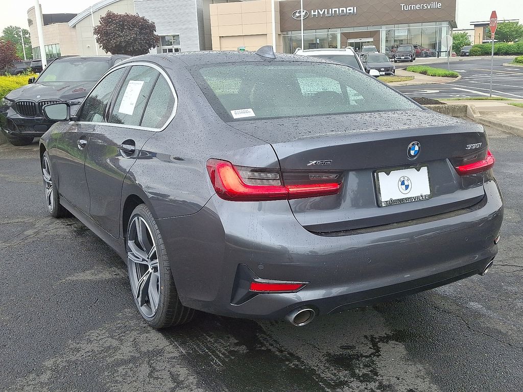 2022 BMW 3 Series 330i xDrive 4