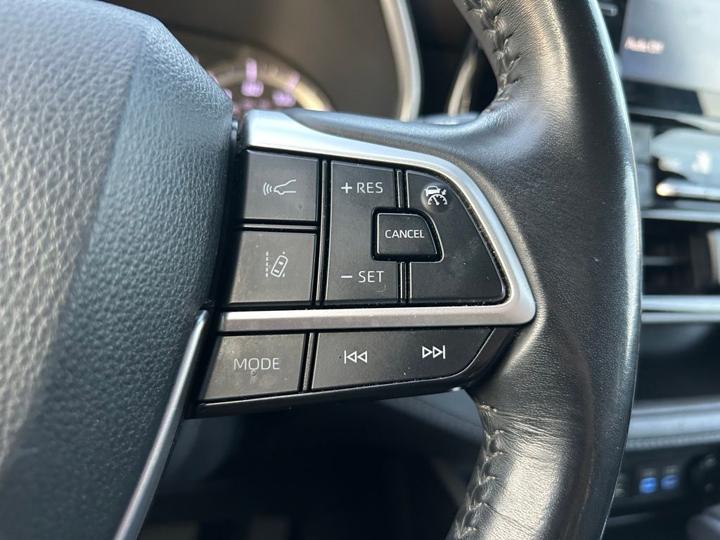 2022 Toyota Highlander XLE 20