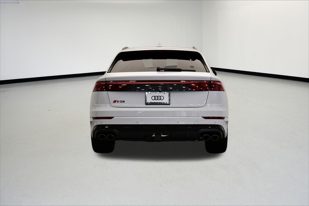 Thumbnail: 2026 Audi SQ8 - 4