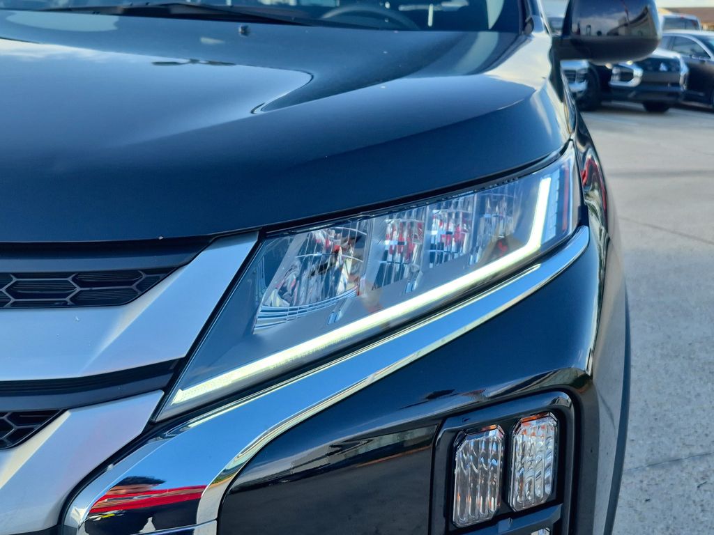 2026 Mitsubishi Outlander Sport 2.0 ES - 9
