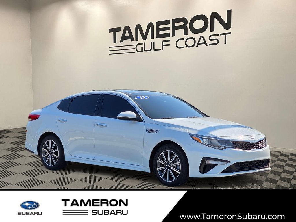 Snow White Pearl 2019 Kia Optima Sedan Front-Wheel Drive 6-Speed Automatic