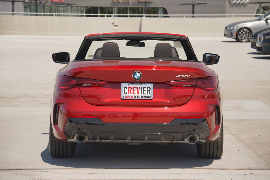 Thumbnail: 2025 BMW 4 Series - 8