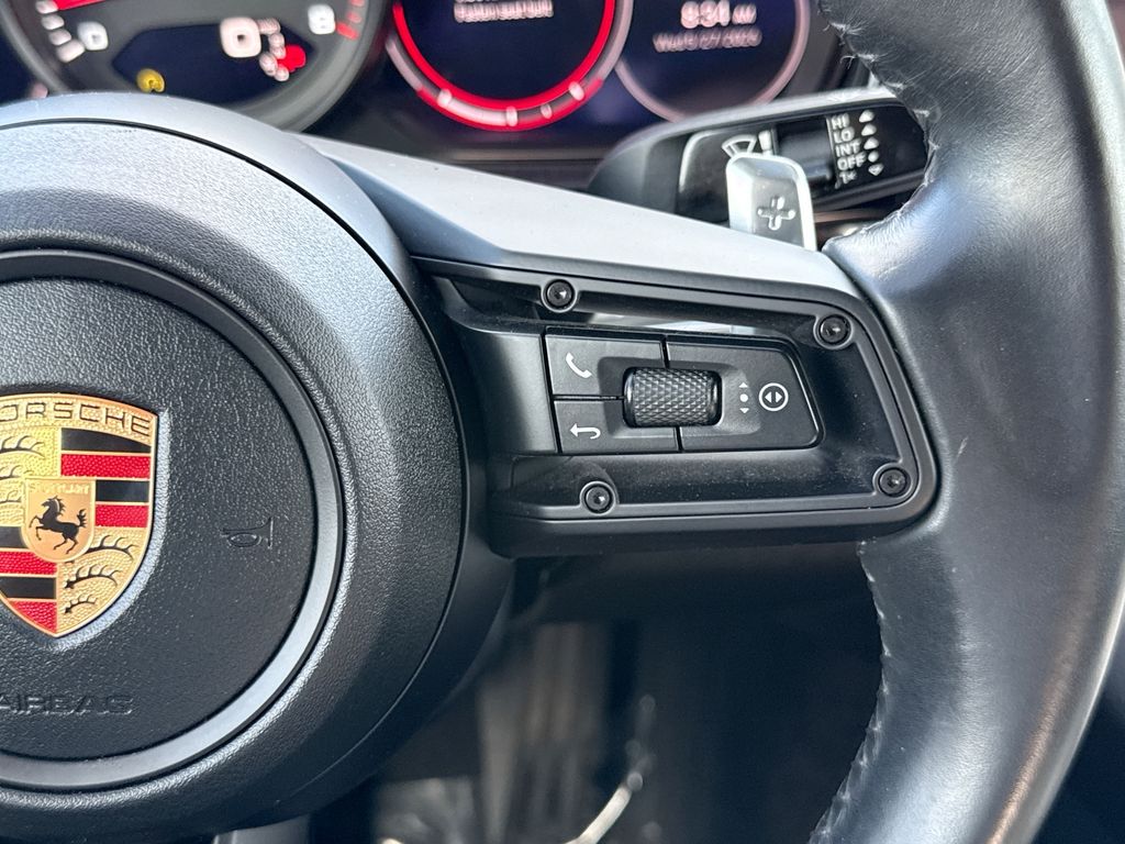 Thumbnail: 2022 Porsche Panamera - 27