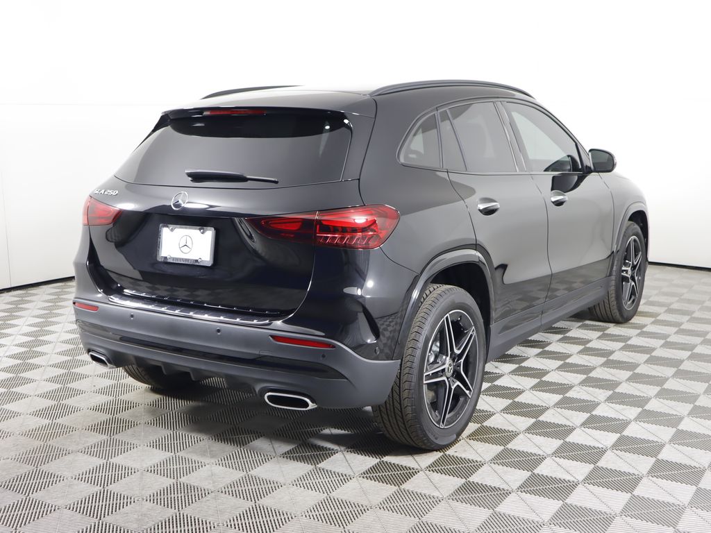 2025 Mercedes-Benz GLA 250 5