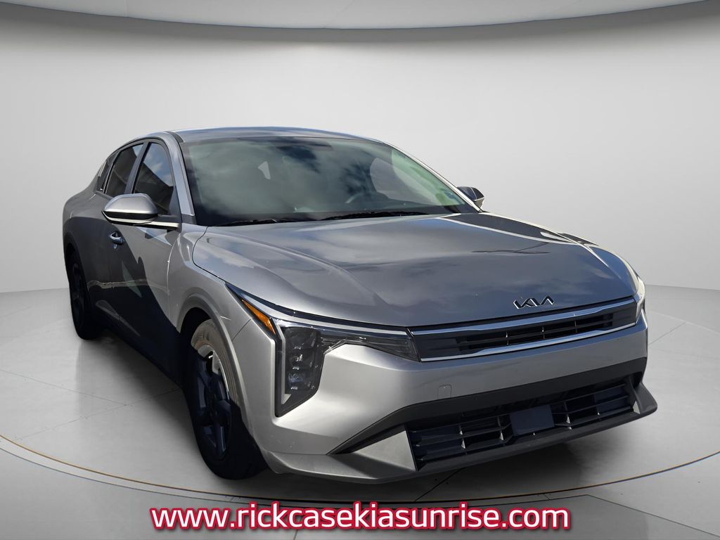 2025 Kia K4