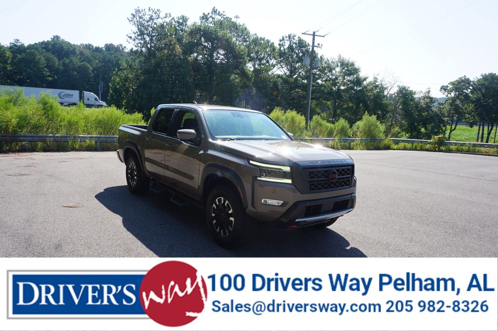 2022 Nissan Frontier PRO-4X Crew Cab 4WD