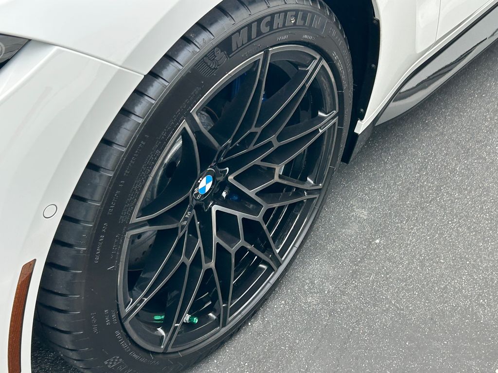 Thumbnail: 2027 BMW M4 - 3