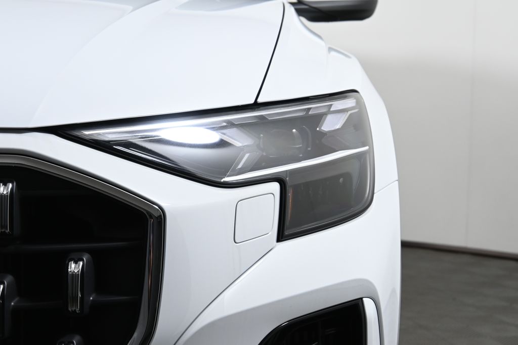 2024 Audi Q8 Premium Plus 10