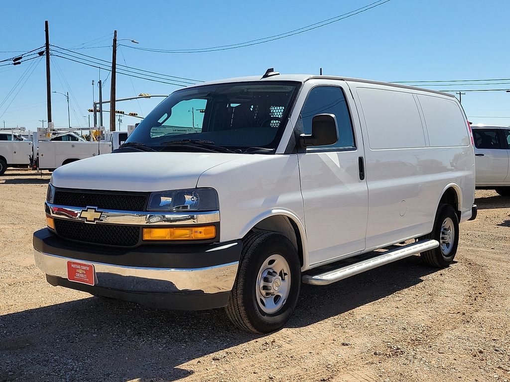 2024 Chevrolet Express Cargo 2500 RWD