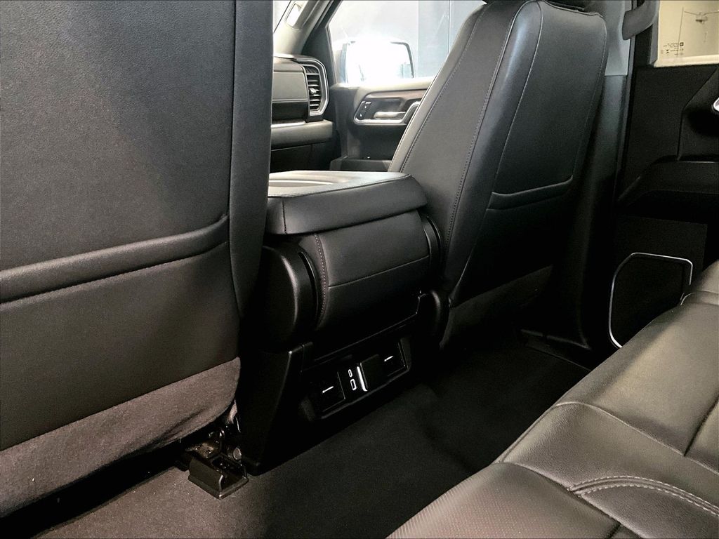 2024 GMC Sierra 1500 — photo 23