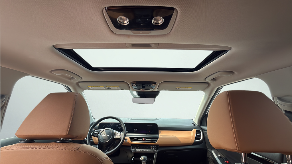 Used 2025 Kia Seltos SUV