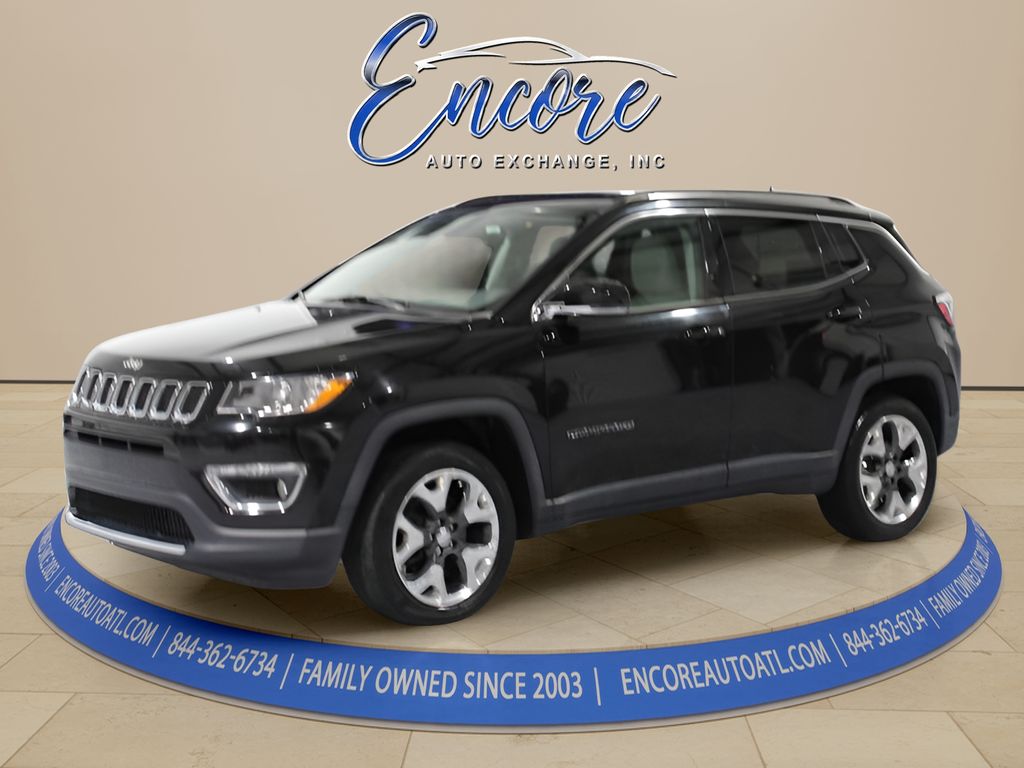 Diamond Black Crystal Pearlcoat 2018 Jeep Compass SUV / Crossover Four-Wheel Drive 9-Speed Automatic