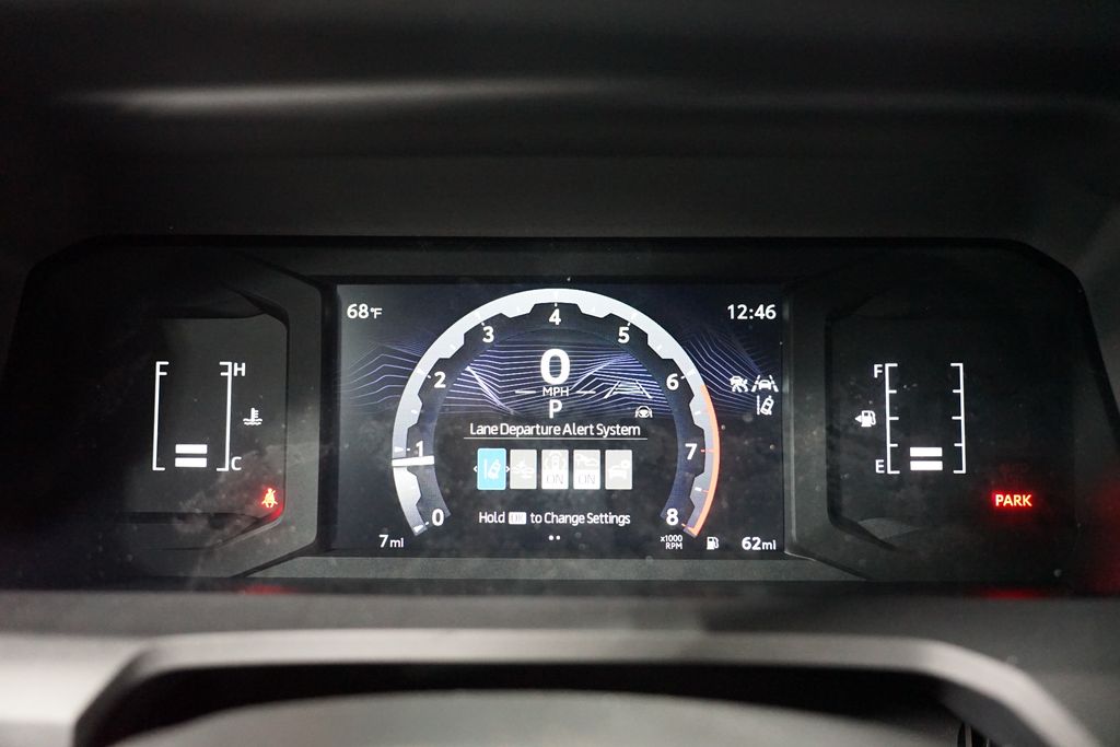 2025 Toyota Tacoma SR 15