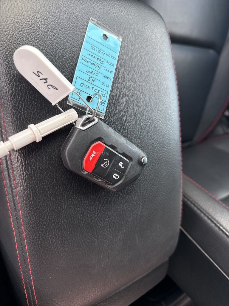 Certified Used 2023 White Jeep Rubicon image 88