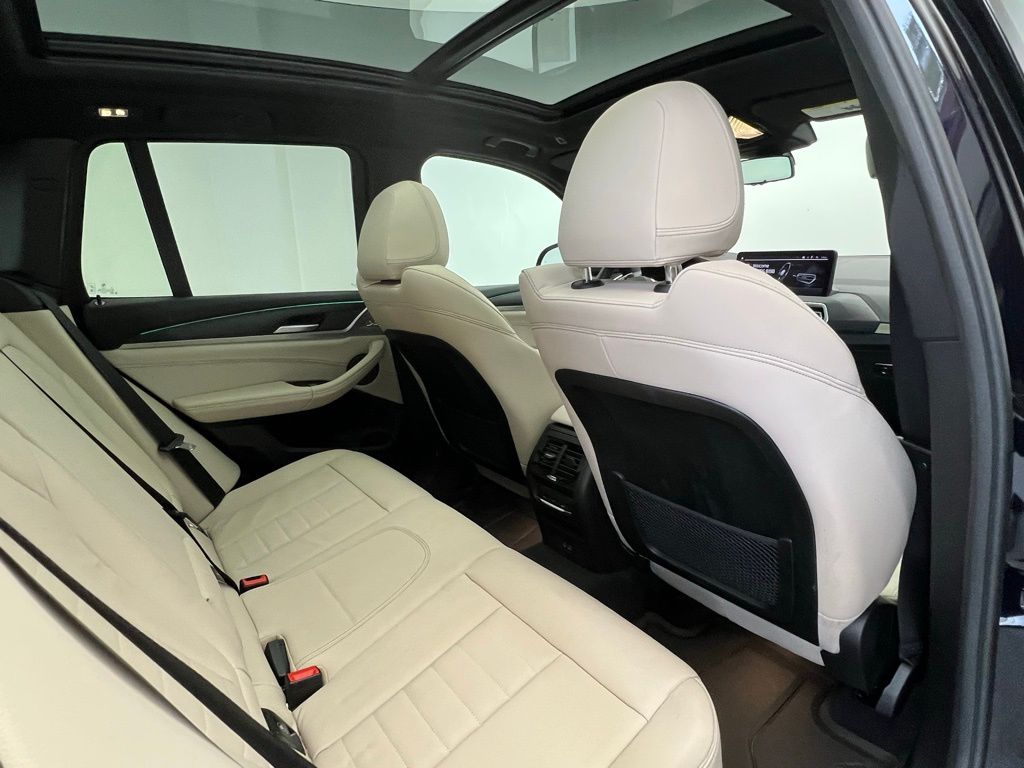 Thumbnail: 2024 BMW X3 - 8