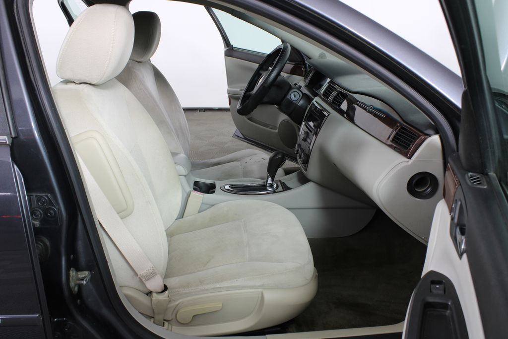 Used 2011 Chevrolet Impala for sale in 