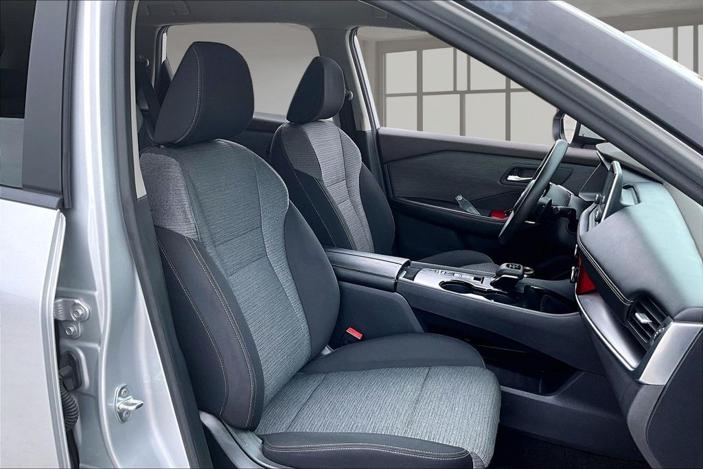 Used 2023 Nissan Rogue SUV