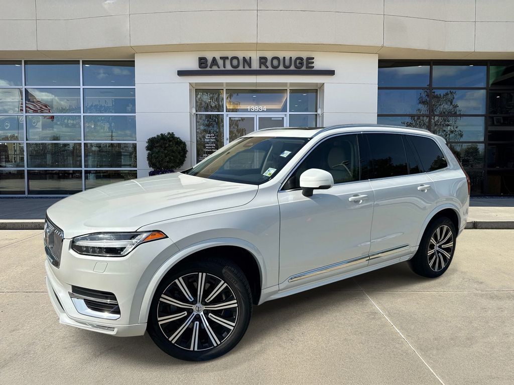 2024 Volvo XC90 B5 Core Bright Theme AWD