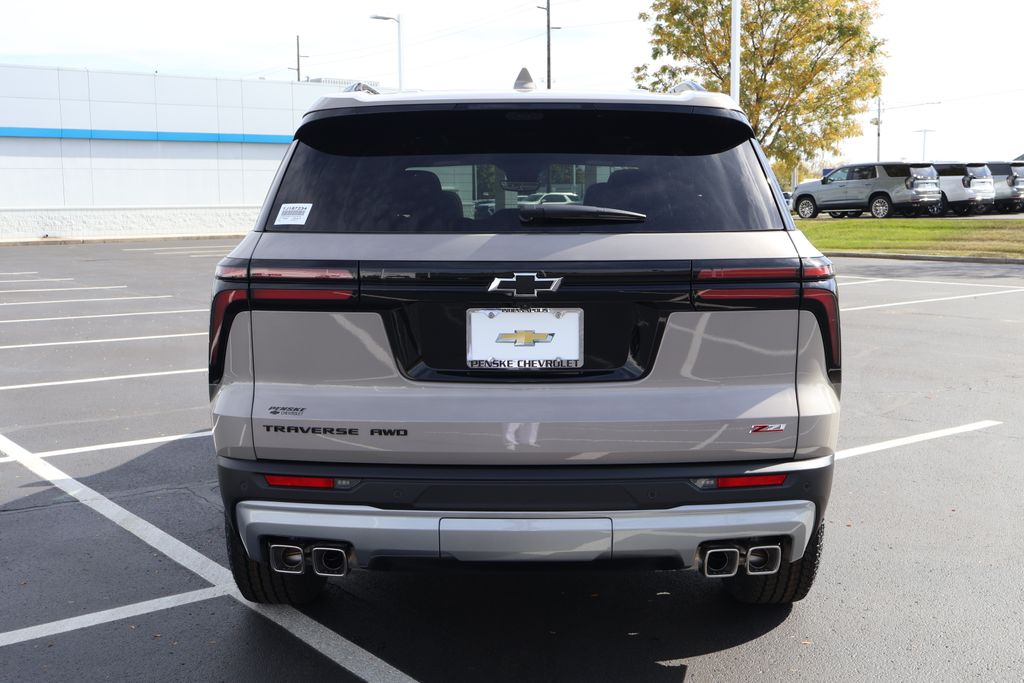 Thumbnail: 2026 Chevrolet Traverse - 6
