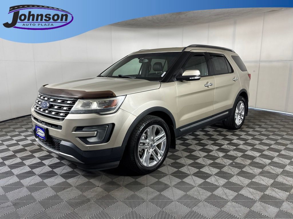 White Gold Metallic 2017 Ford Explorer SUV / Crossover All-Wheel Drive 6-Speed Automatic