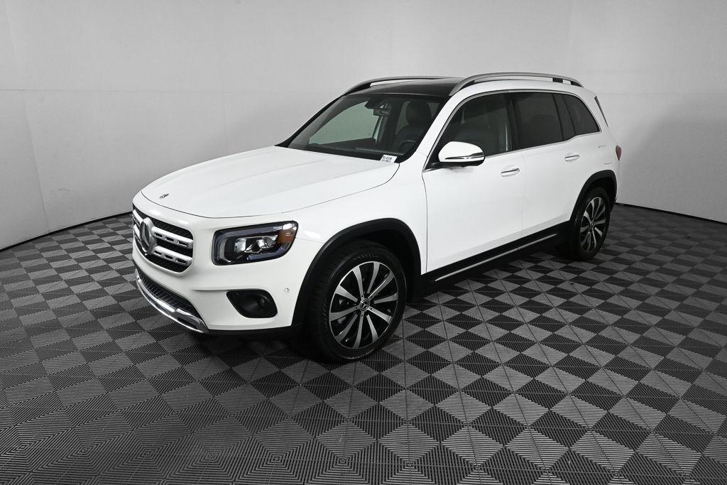 2023 Mercedes-Benz GLB Blanco (Polar White) SUV/Crossover Tracción delantera 8 velocidades Doble cloch