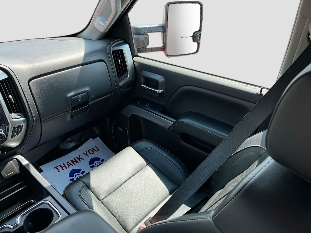 Used 2019 Red Hot Chevrolet LTZ image 24