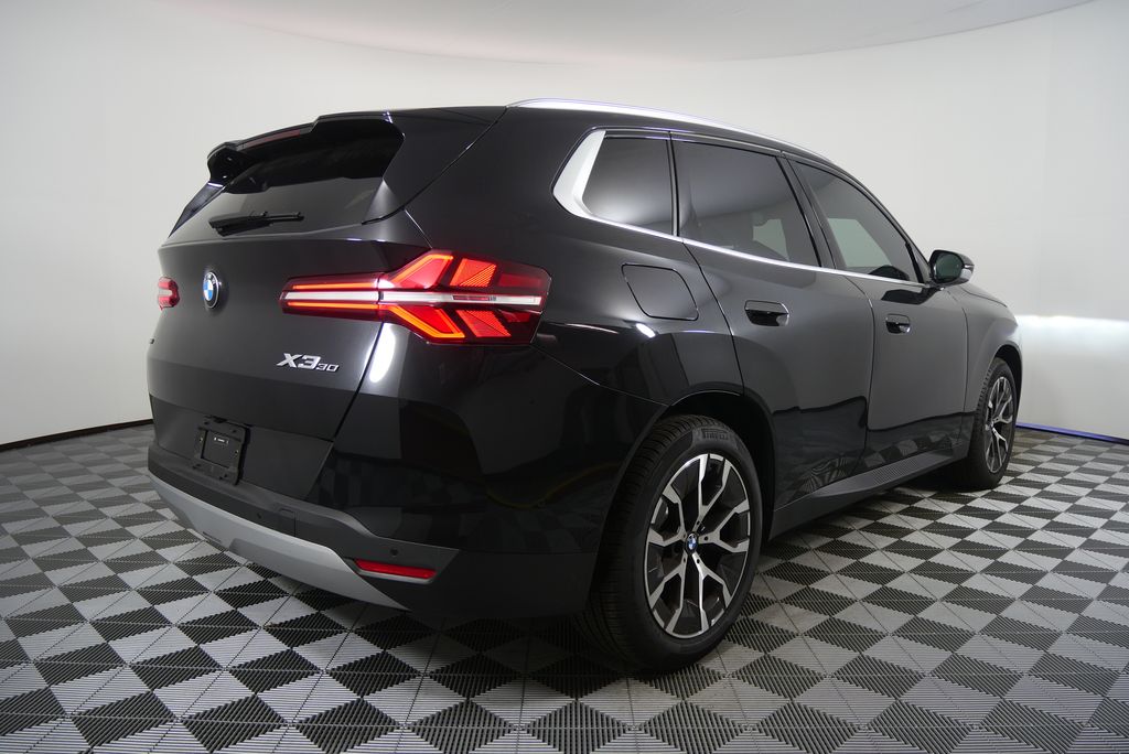 Thumbnail: 2025 BMW X3 - 3