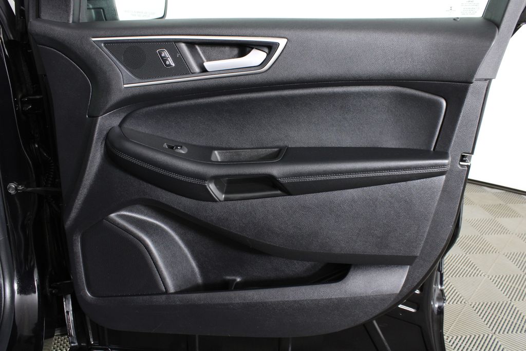 Used 2021 Ford Edge for sale in 
