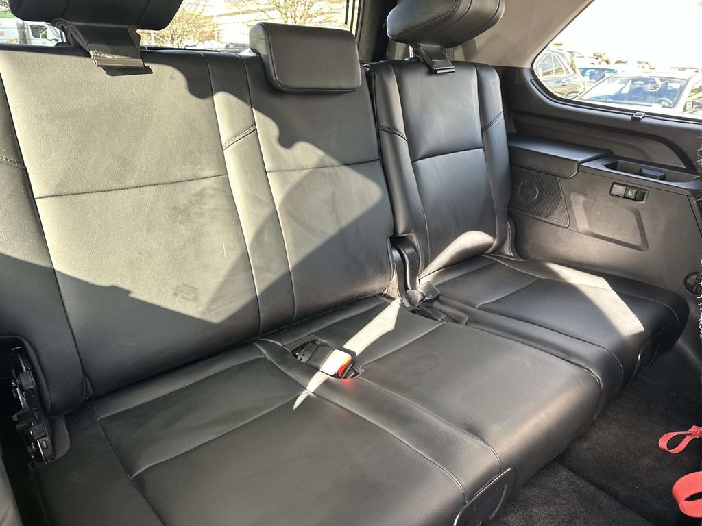 Thumbnail: 2023 Toyota Sequoia - 25