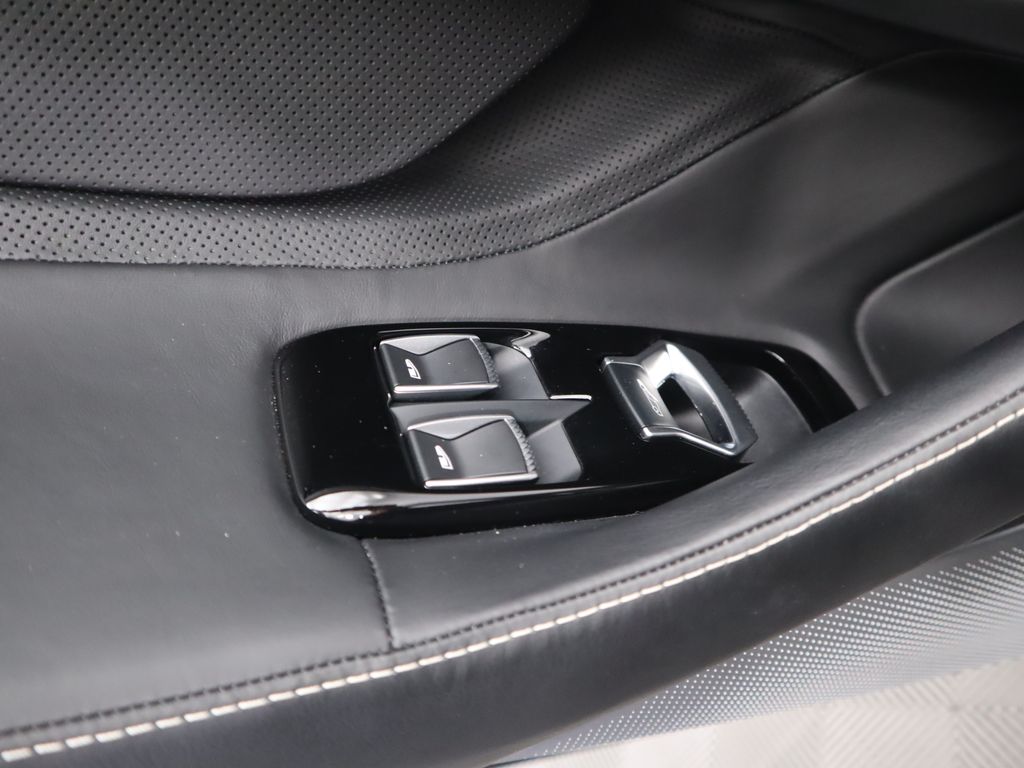 Thumbnail: 2023 Mclaren GT - 21