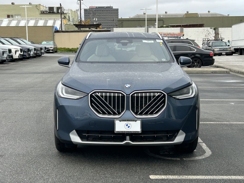 Thumbnail: 2026 BMW X3 - 8