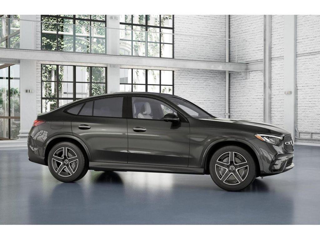 2025 Mercedes-Benz GLC 300 14