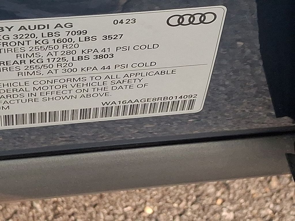 Thumbnail: 2024 Audi Q8 e-tron - 26