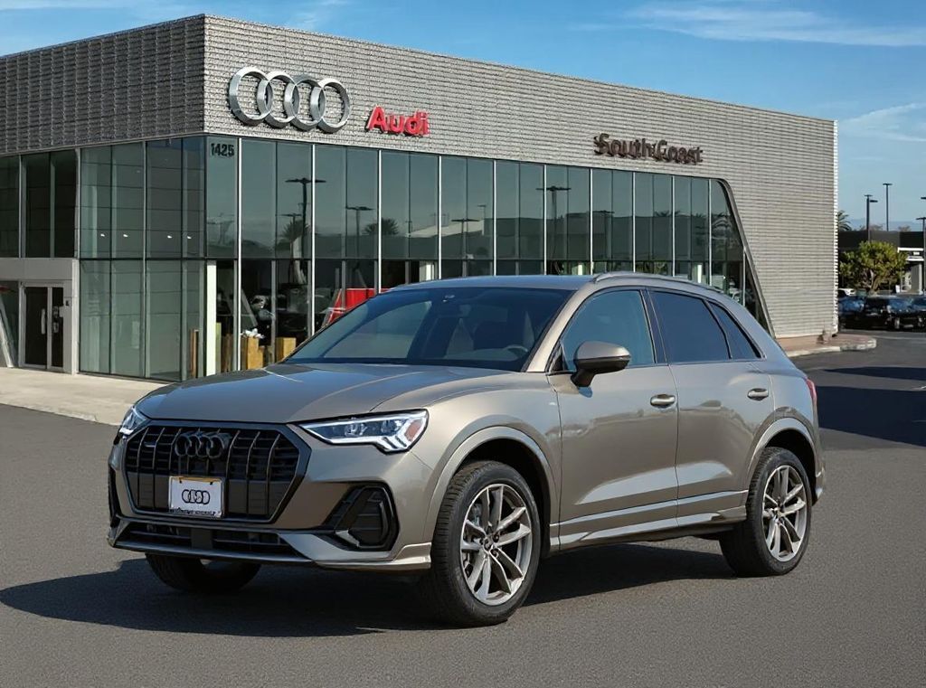 Thumbnail: 2025 Audi Q3 - 1