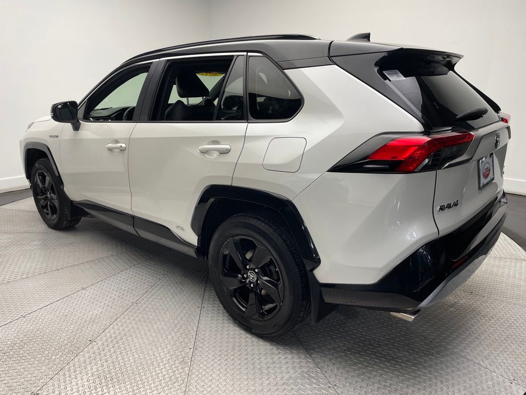 2019 Toyota RAV4 XSE 7