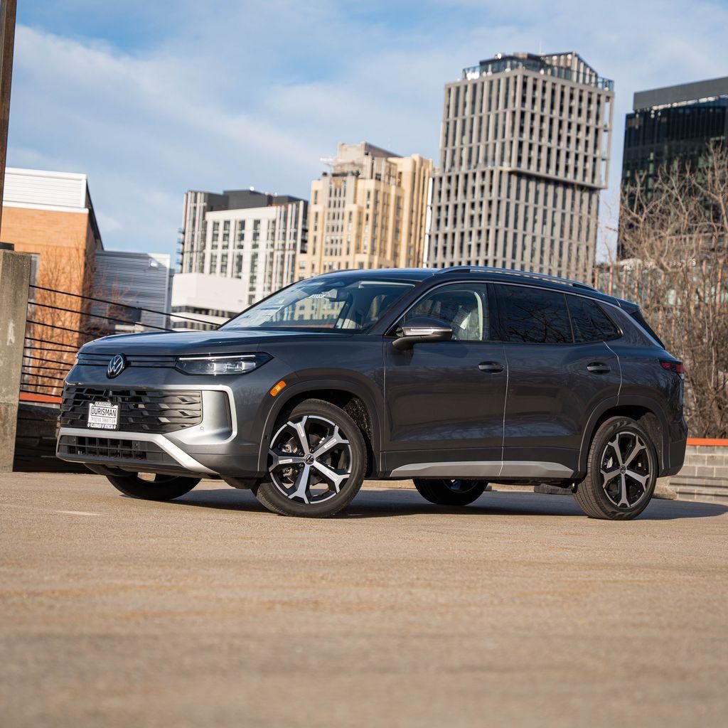 2026 Volkswagen Tiguan 2.0T SE
