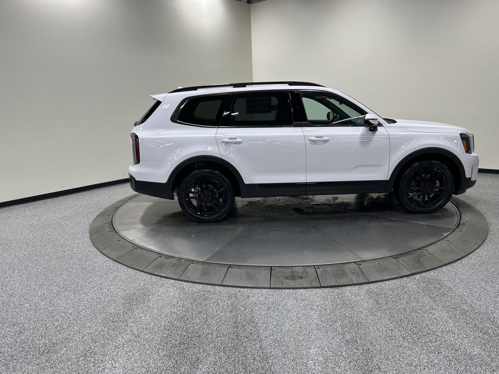 new 2025 Kia Telluride car, priced at $55,101