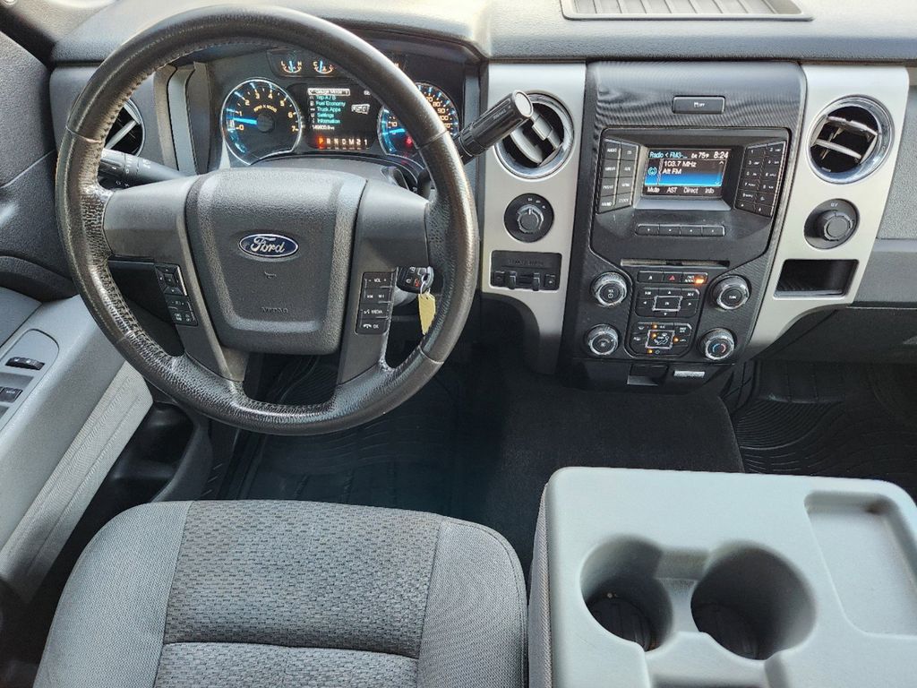 2014 Ford F-150  27