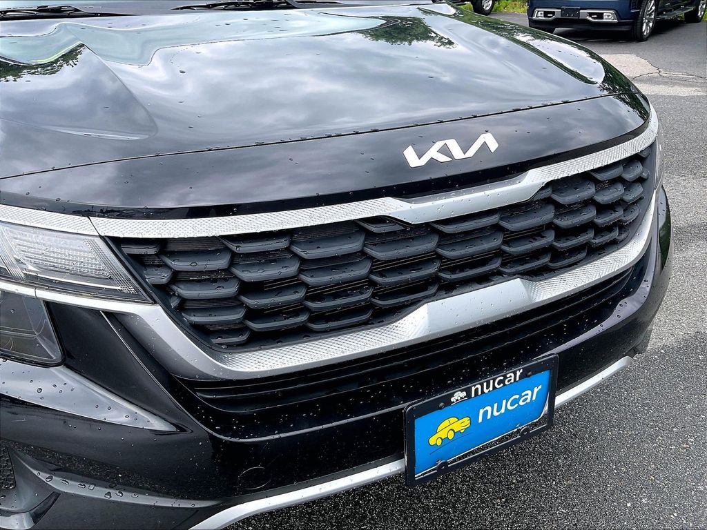 2023 Kia Seltos — photo 27