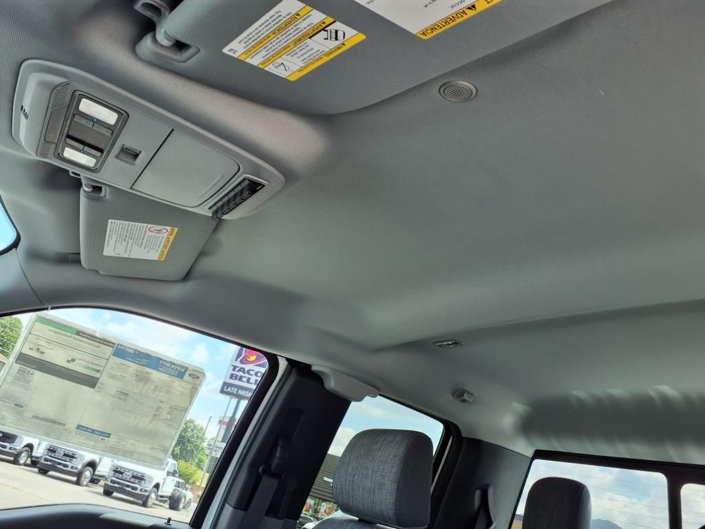 New 2025 White Ford XLT image 7