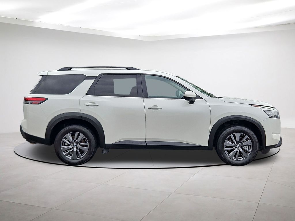 2024 Nissan Pathfinder SV White at Lugoff Nissan
